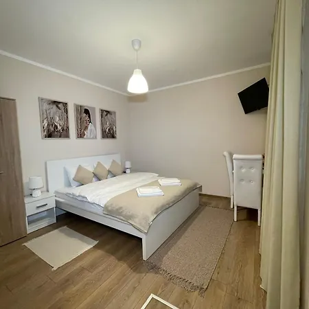 Airport Apartments Alexandra Surcin Exterior photo